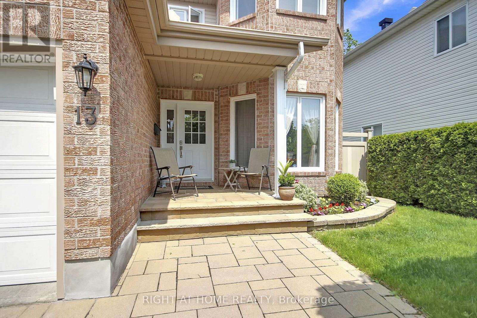 13 SIROCCO CRESCENT