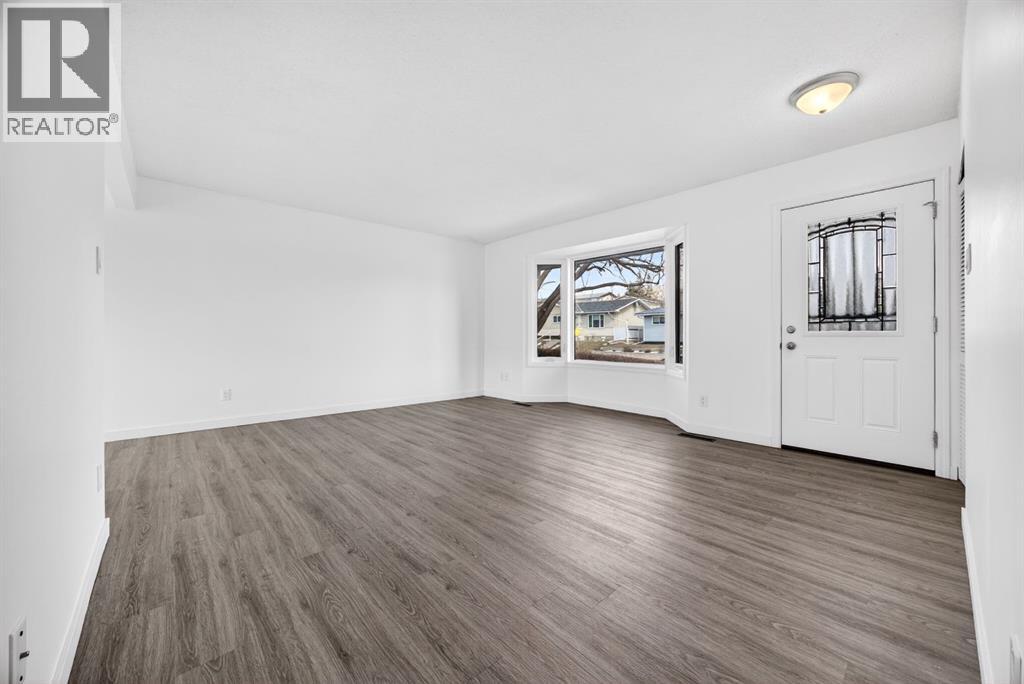 507 Mcintosh Road NE