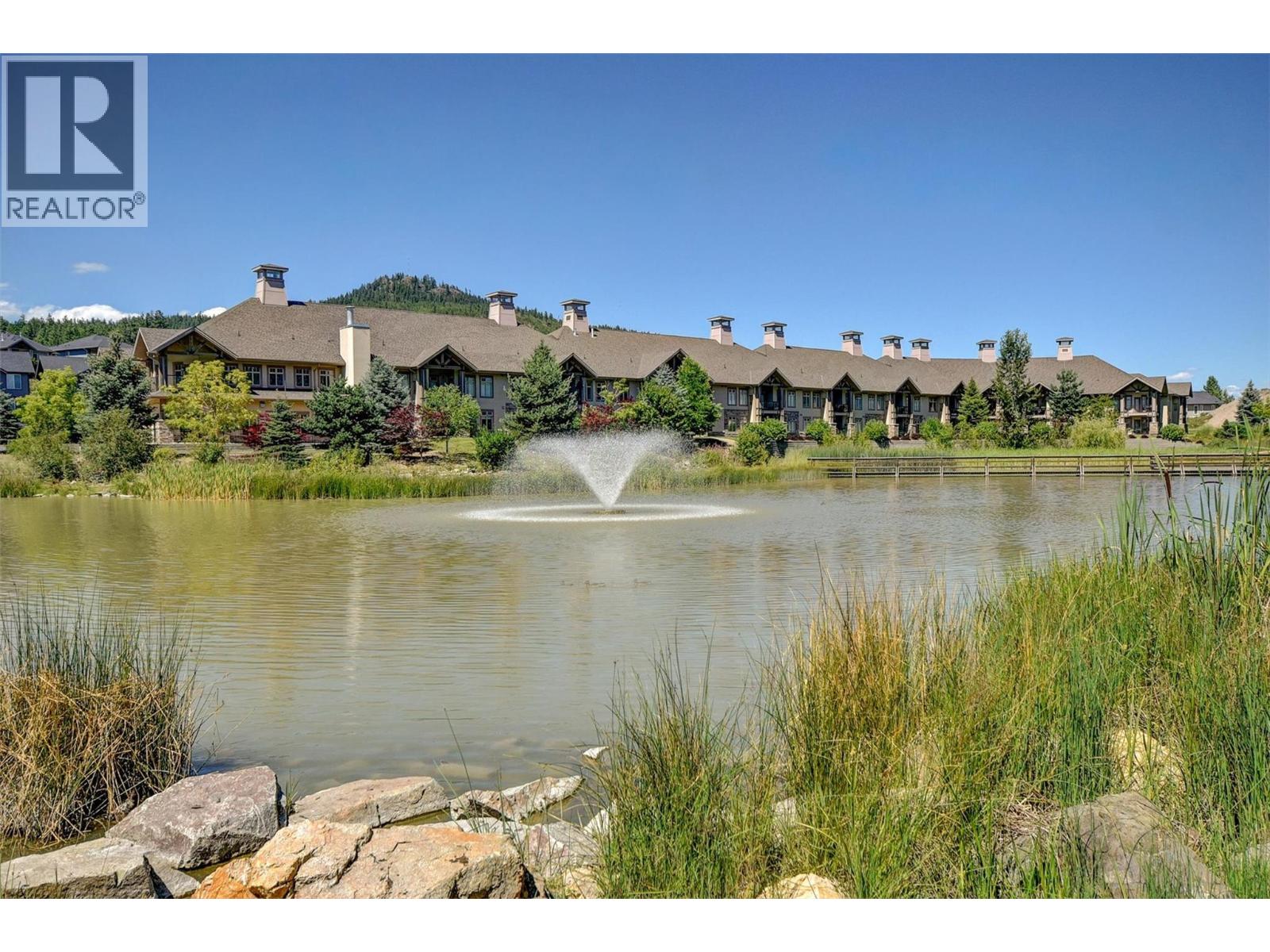 2551 Shoreline Drive Unit# 404