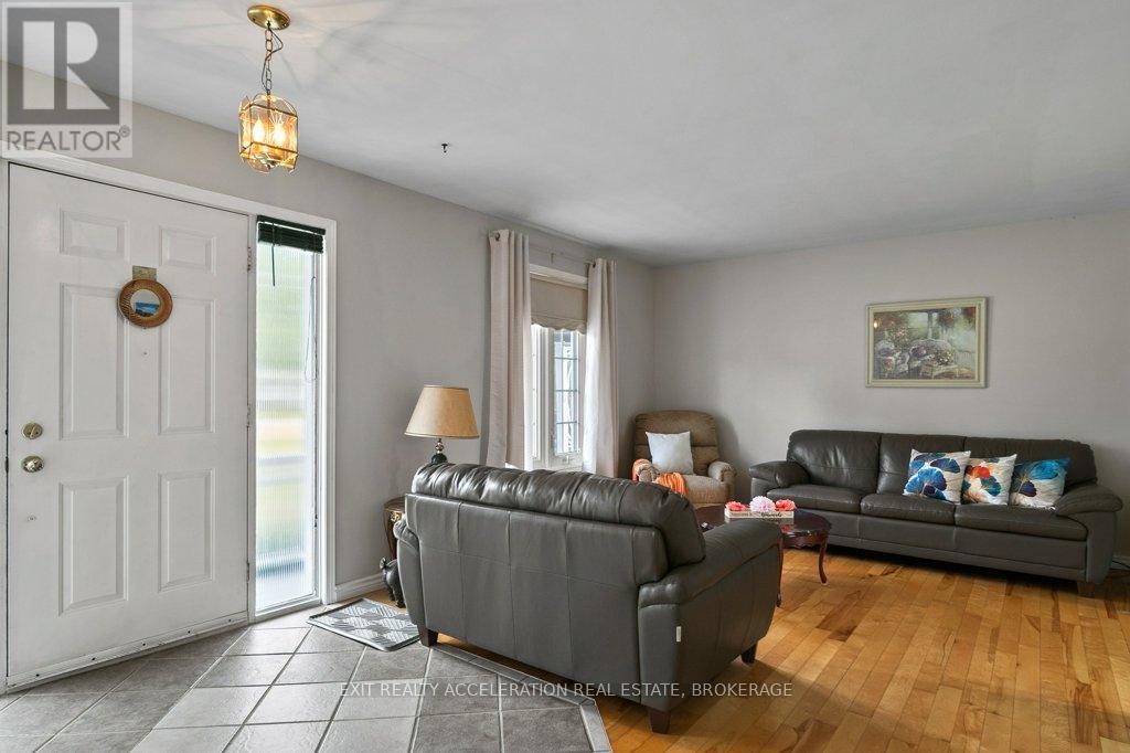 1066 COUNTY RD 9