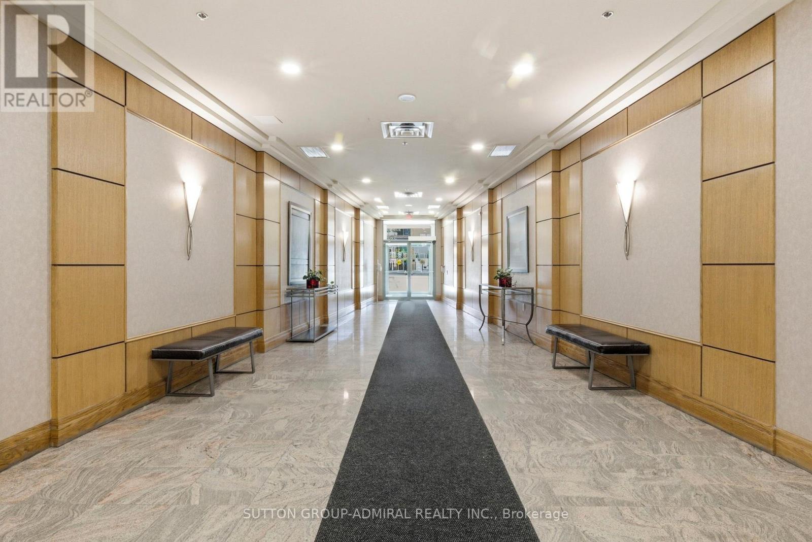 1403 - 5500 YONGE STREET