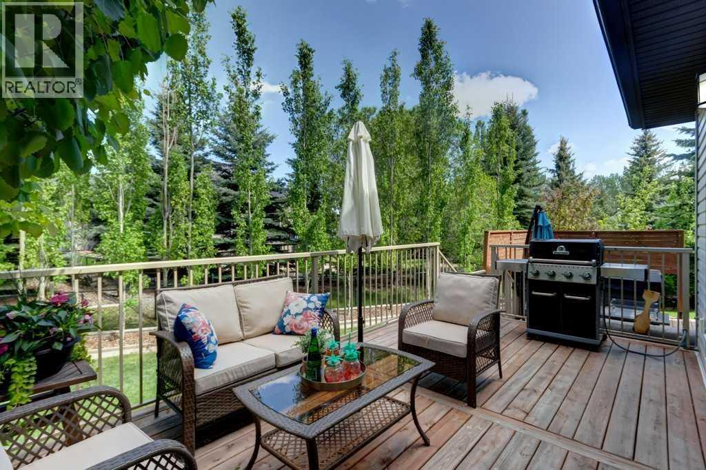 8 Crystal Green Grove
