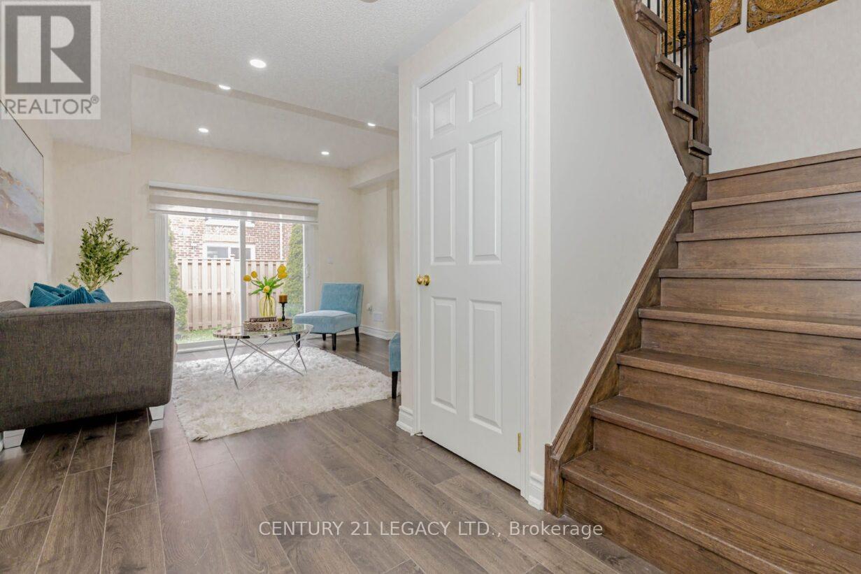 25 UNIONVILLE CRESCENT