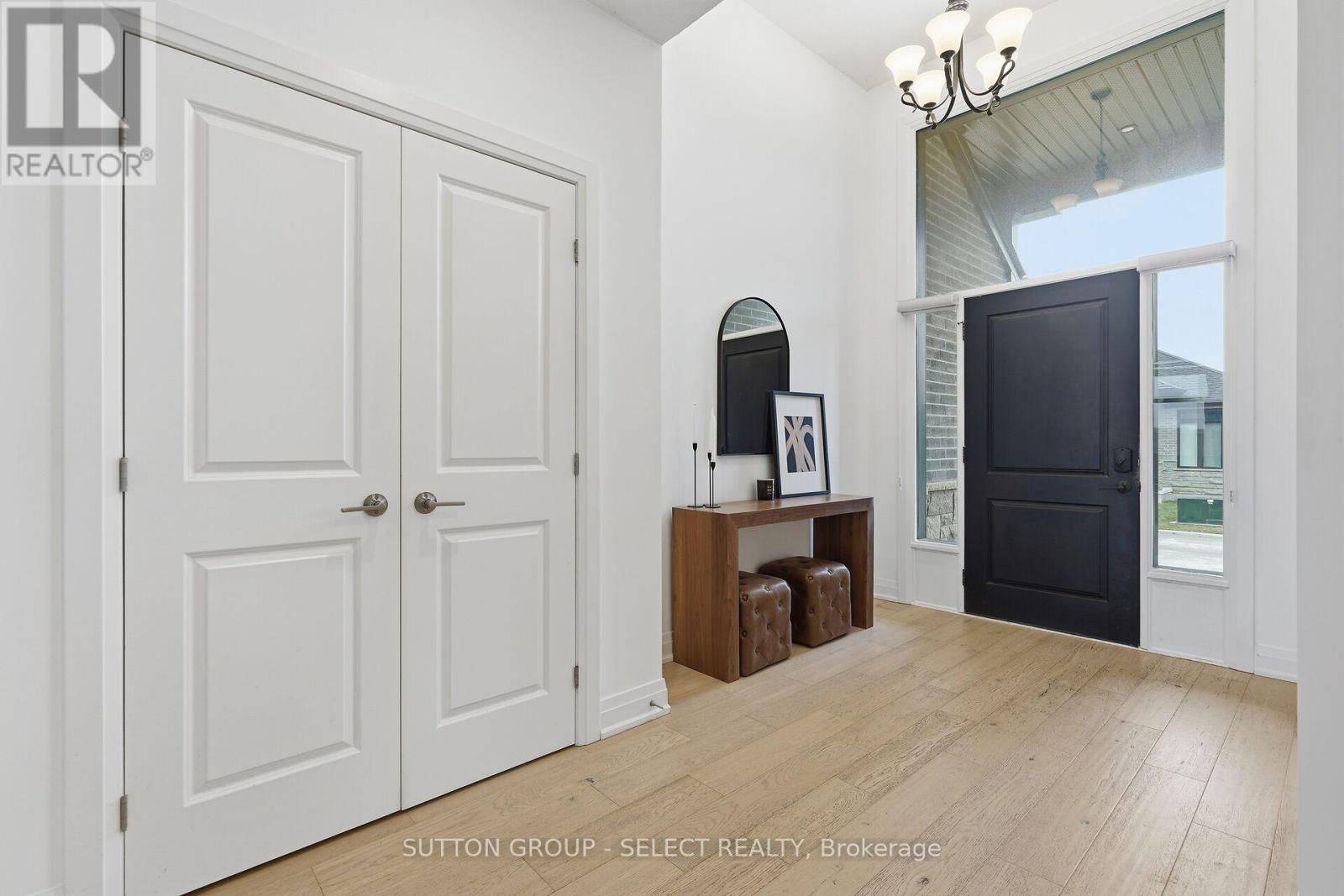 45 - 383 DAVENTRY WAY