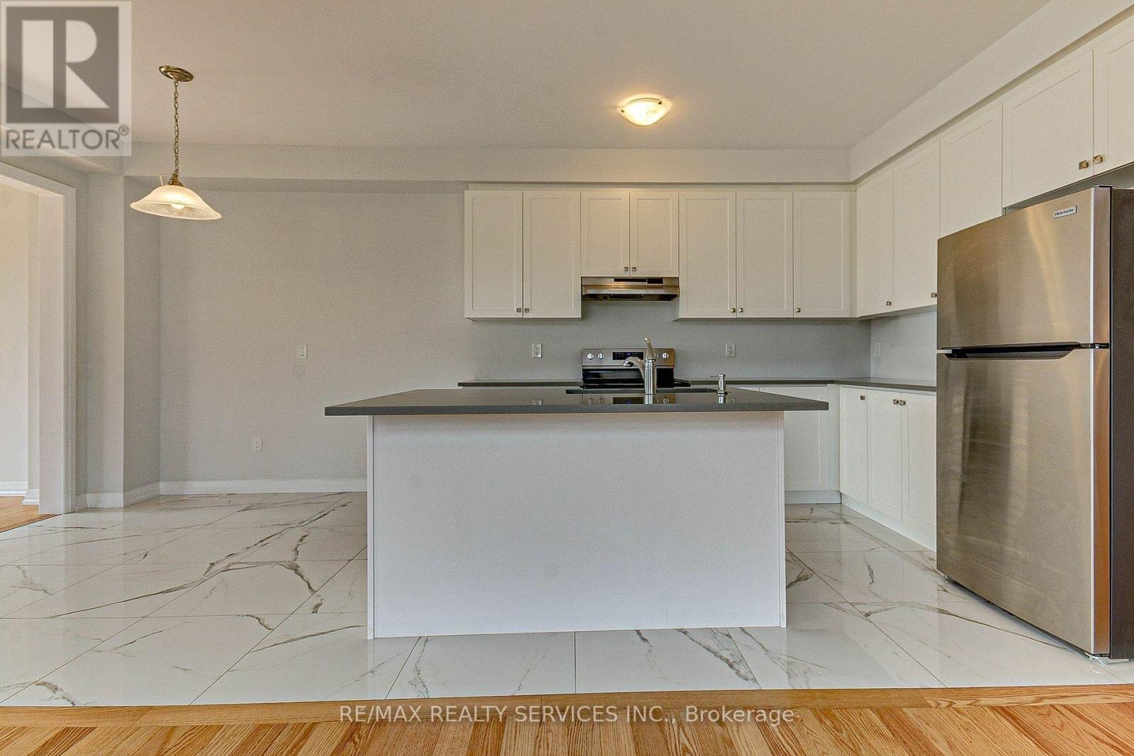 920 SOBESKI AVENUE
