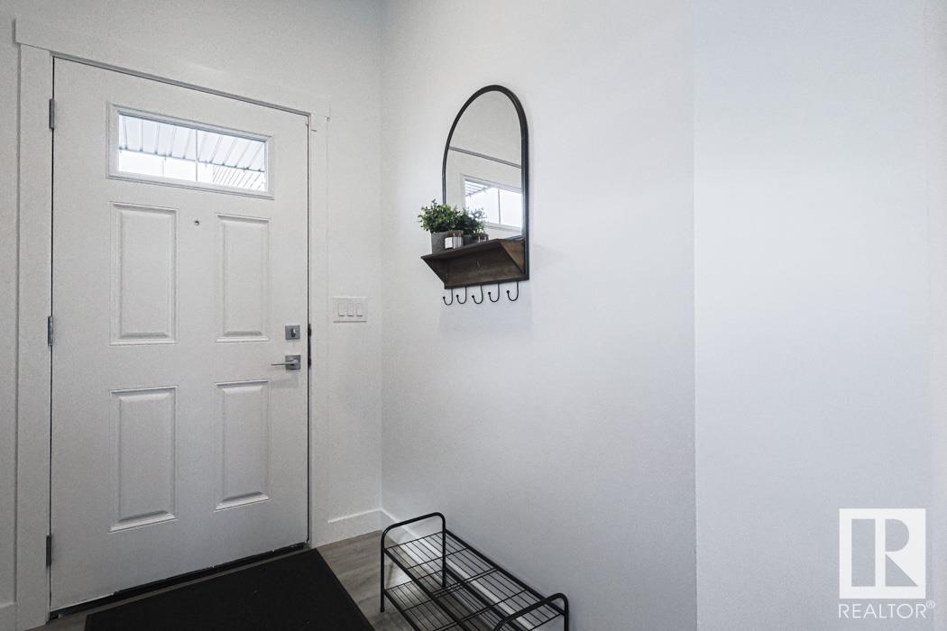 42 SERENO LN