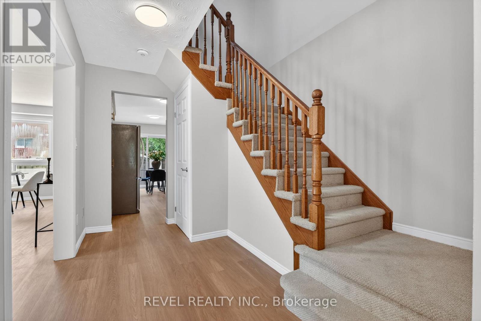 79 LYNNETTE DRIVE
