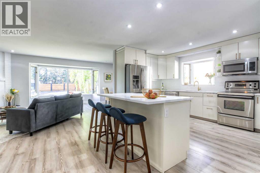 511 Cedarille Crescent SW