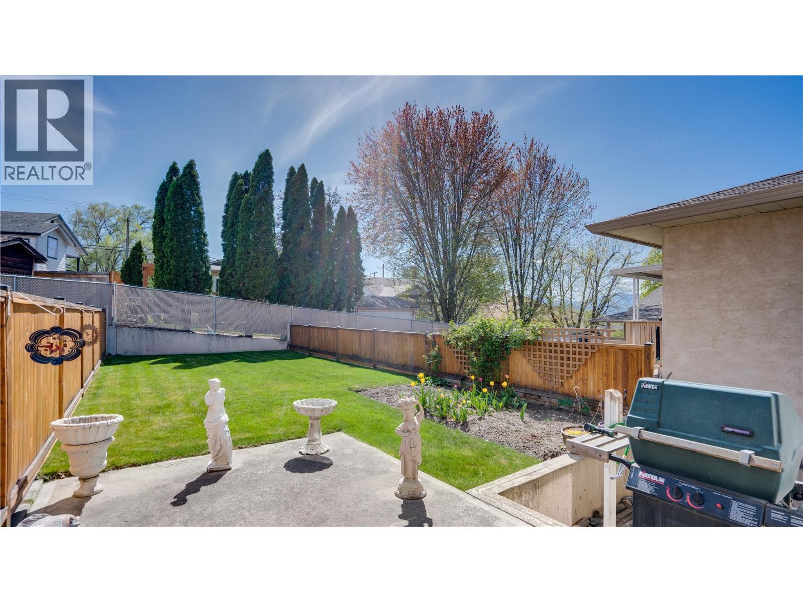 3906 Pleasant Valley Road Unit# 23