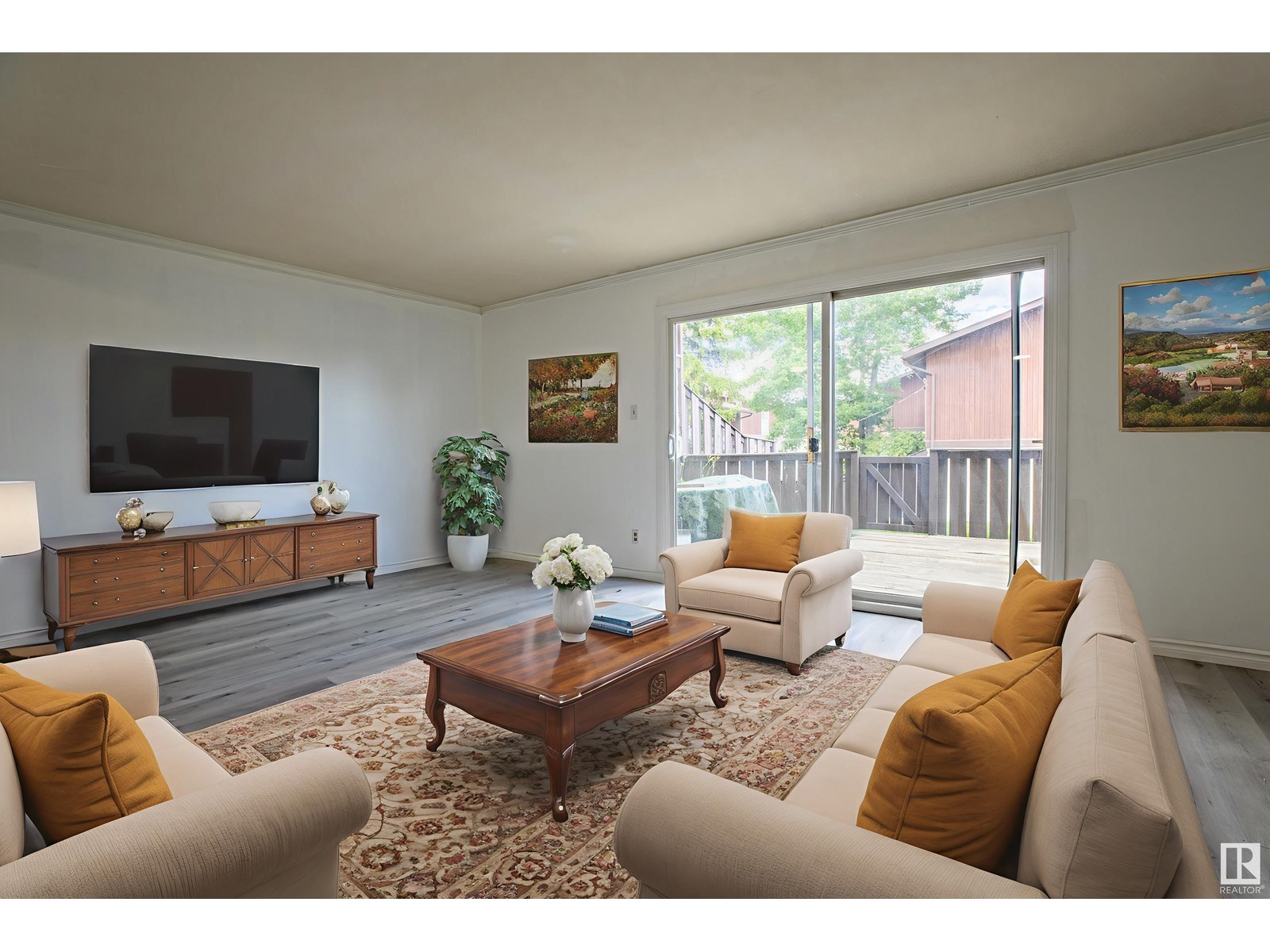 7605 176 ST NW