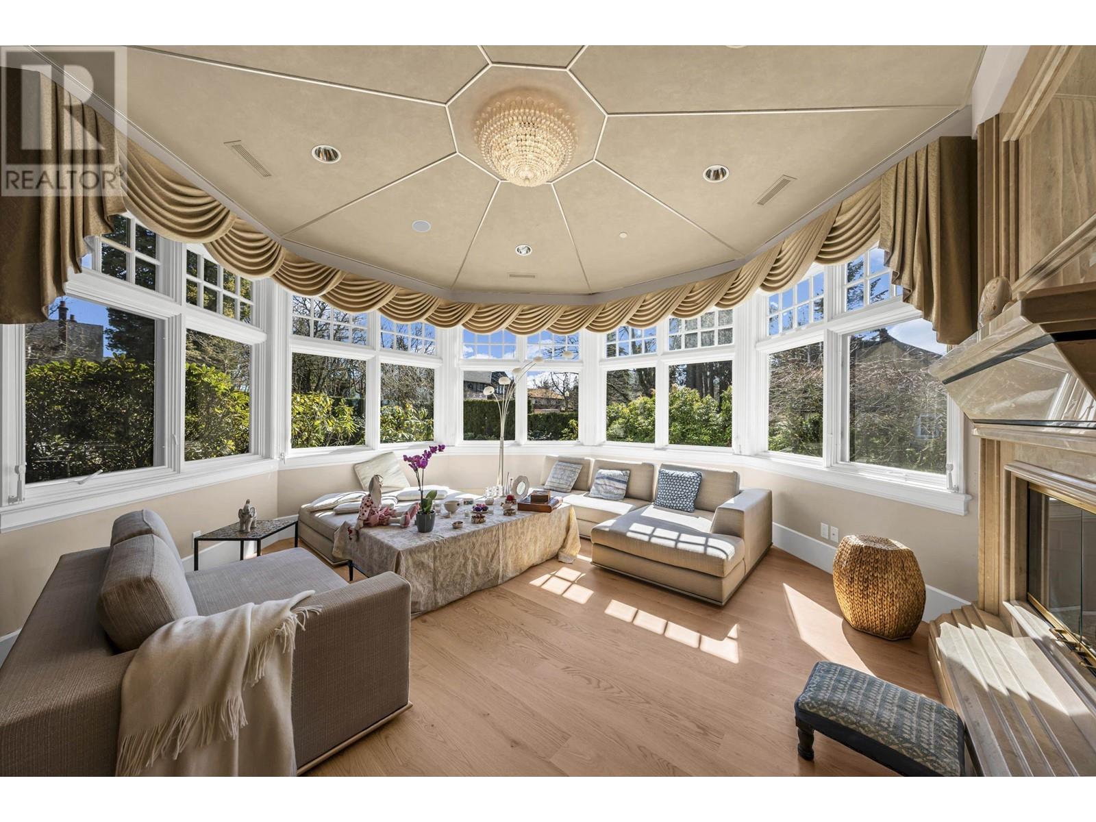 5885 ANGUS DRIVE