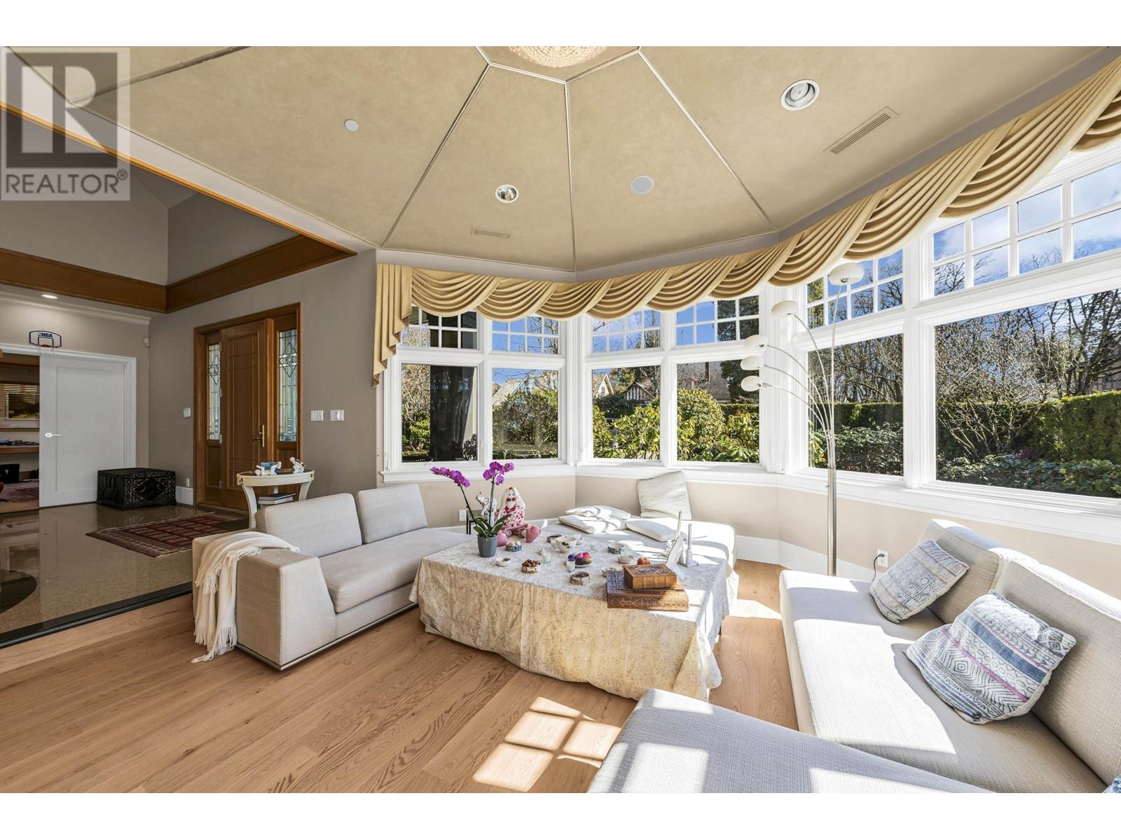 5885 ANGUS DRIVE
