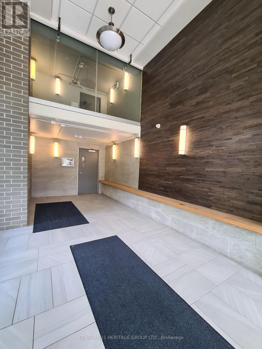 B306 - 62 BALSAM STREET