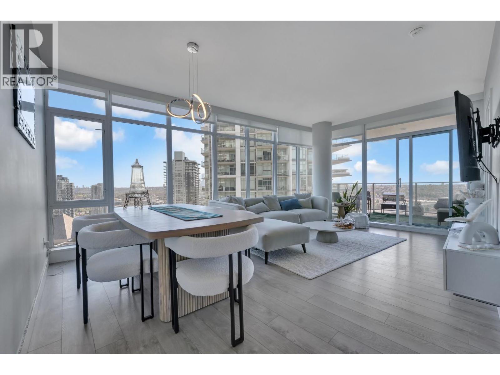 3102 1788 GILMORE AVENUE