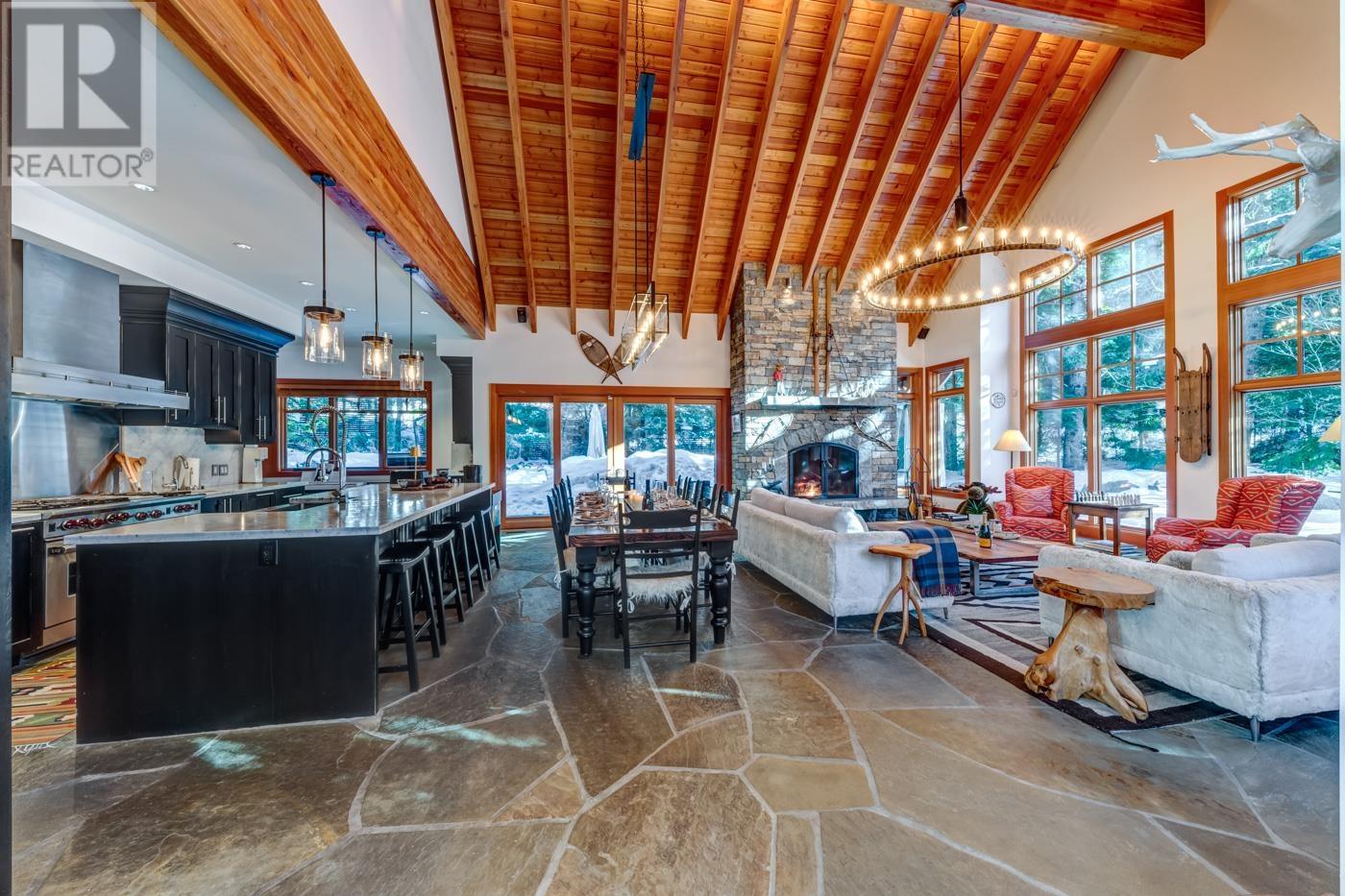 3205 ARCHIBALD WAY