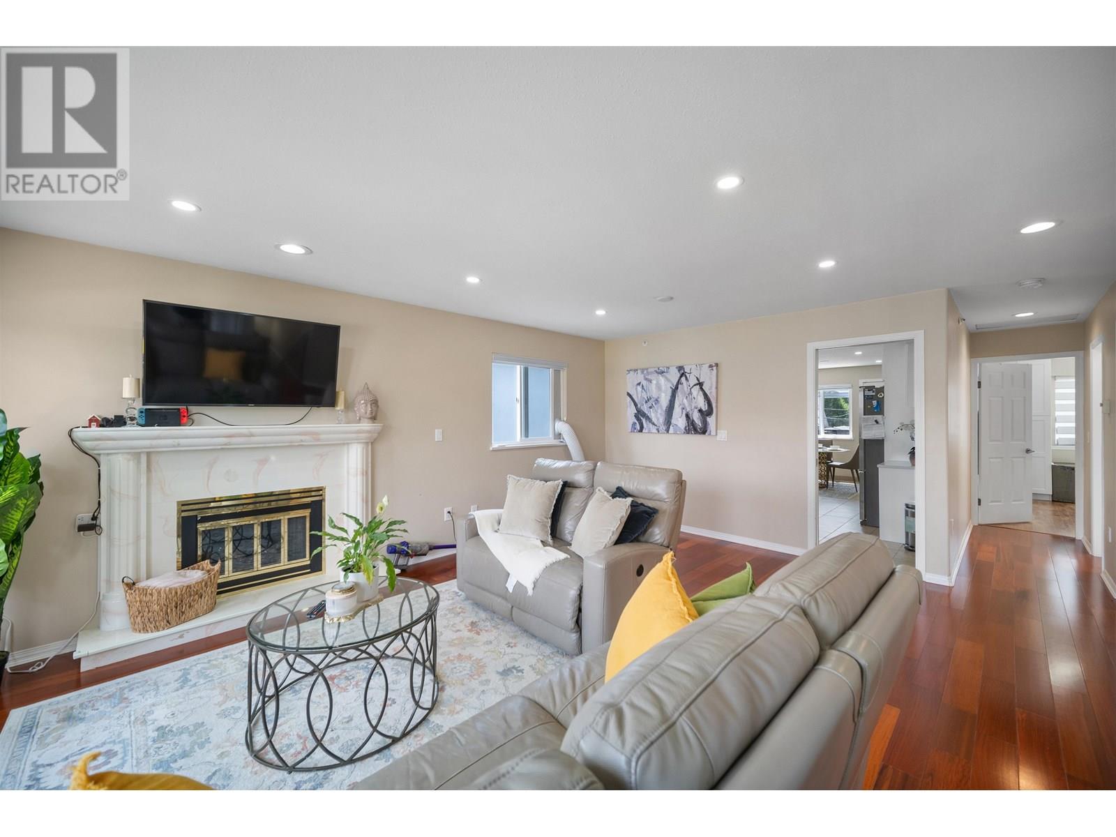 248 E 59TH AVENUE