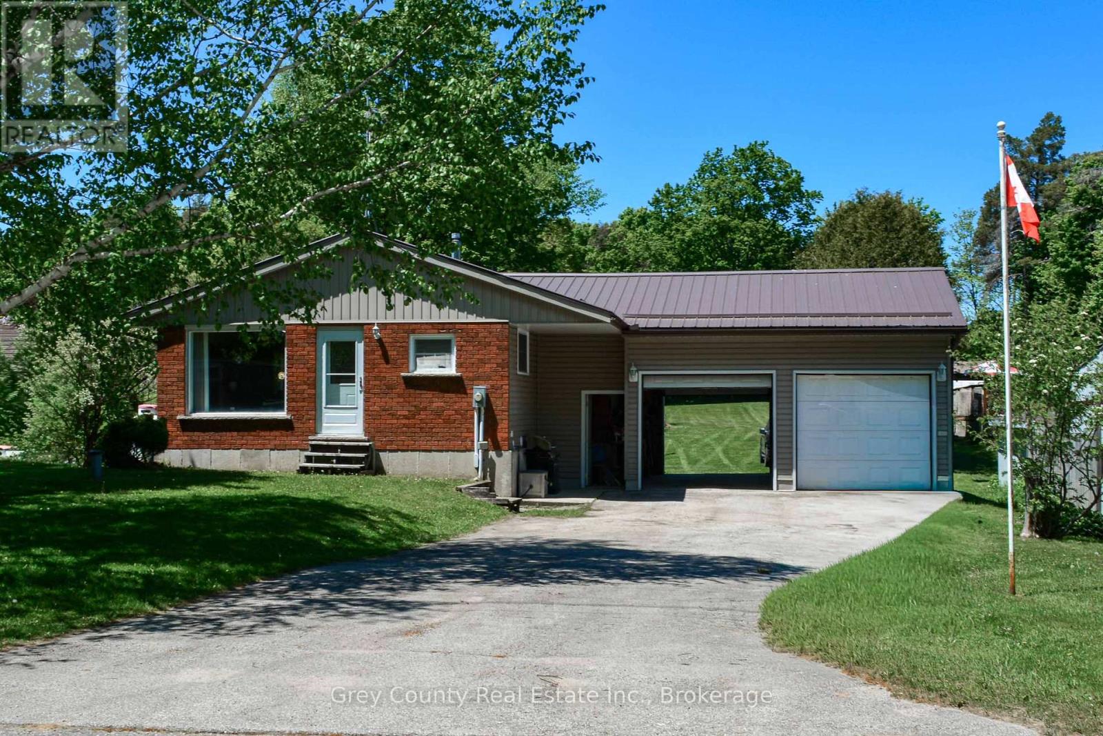 580293 SIDEROAD 60 SIDE ROAD W
