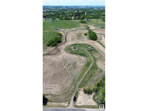 TWP 540 Range Road 212 Rural Strathcona County AB T8G2C2
