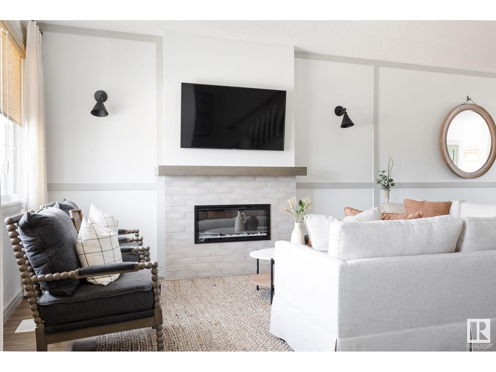 21204 25 AV NW
