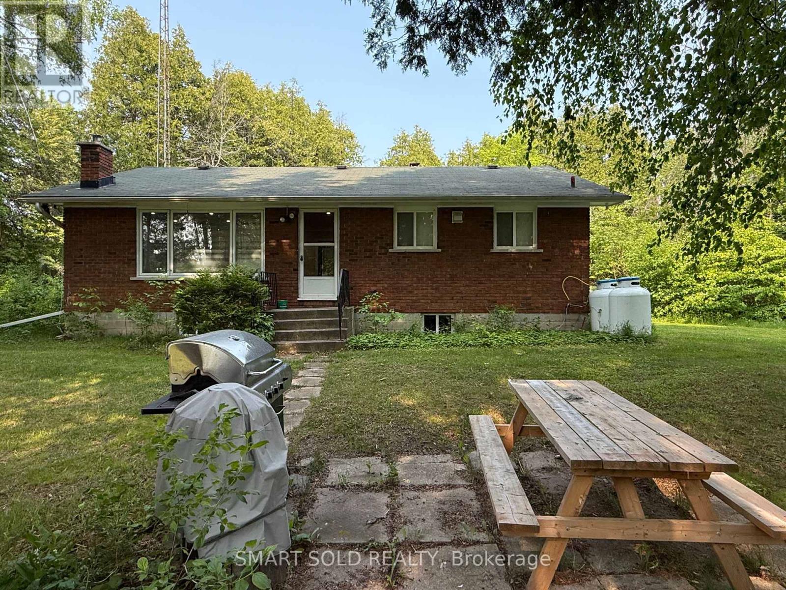 247 DUNETTE LANDING ROAD W