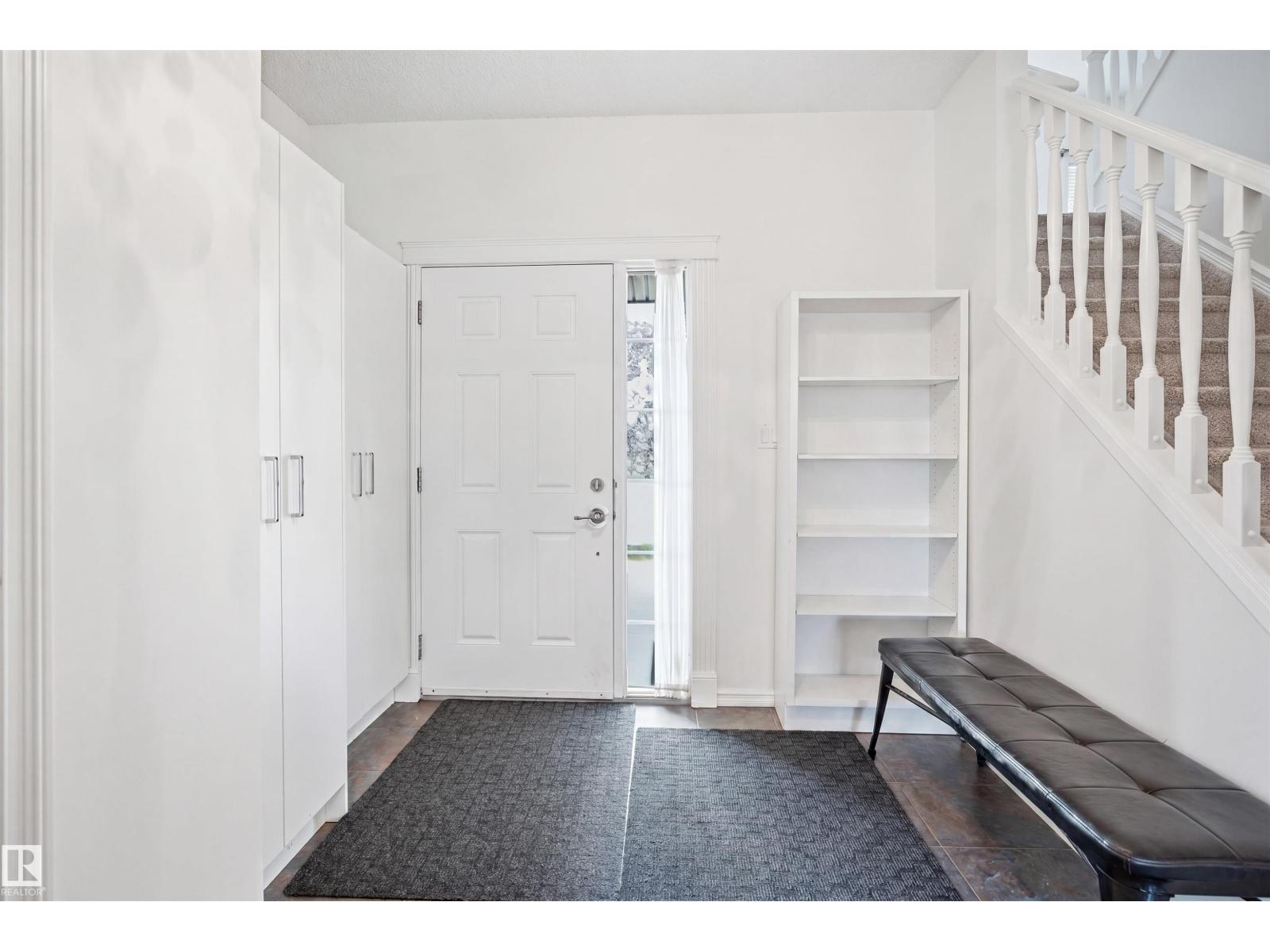 1523 36 AV NW