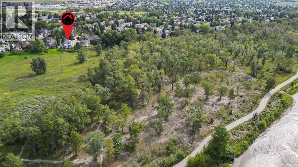 127 Douglasbank Court SE