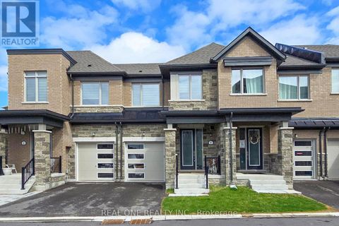 6 BROFARM LANE Whitchurch-Stouffville (Stouffville) ON L4A0X1