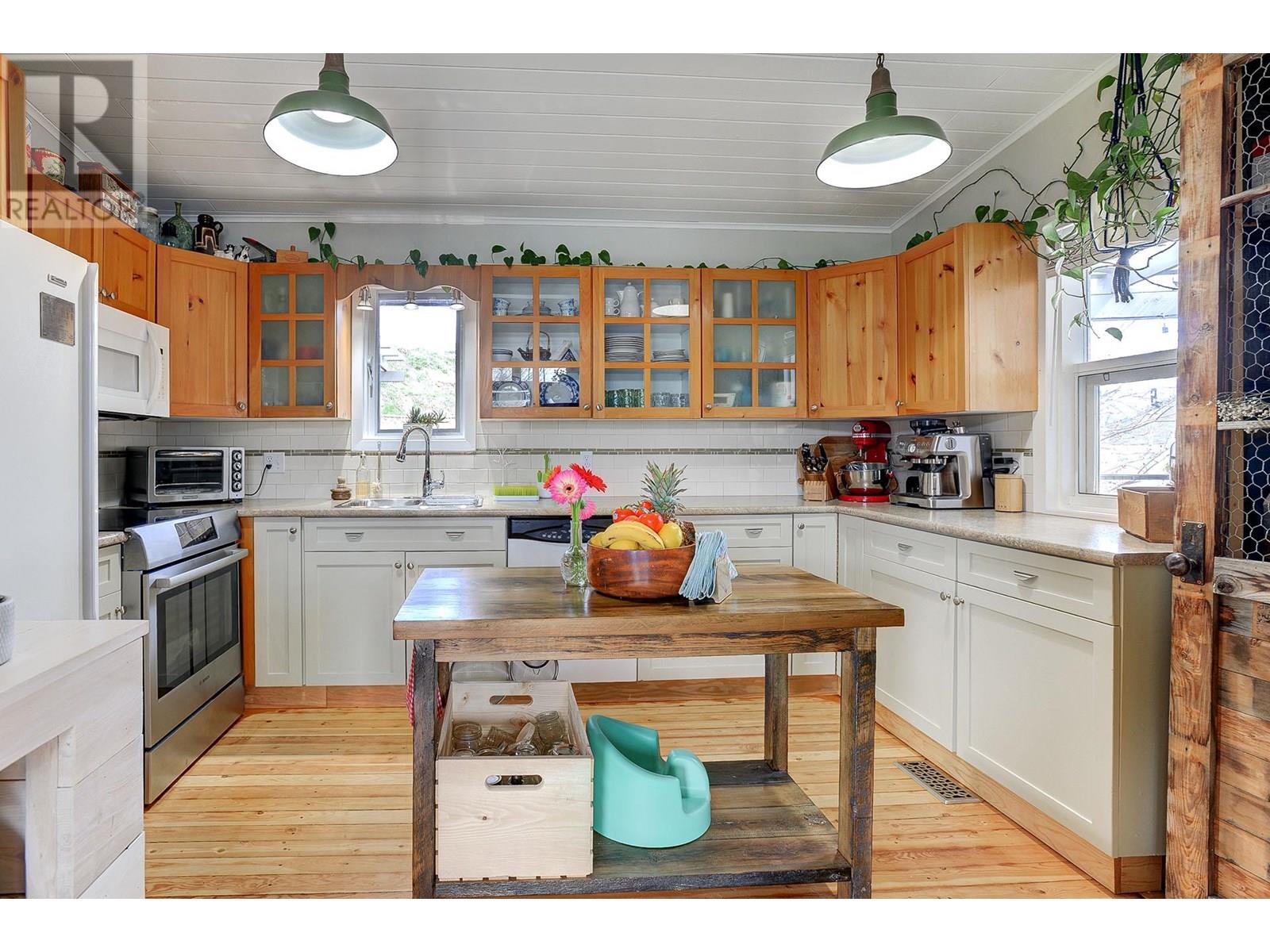 570 DAIRY Road