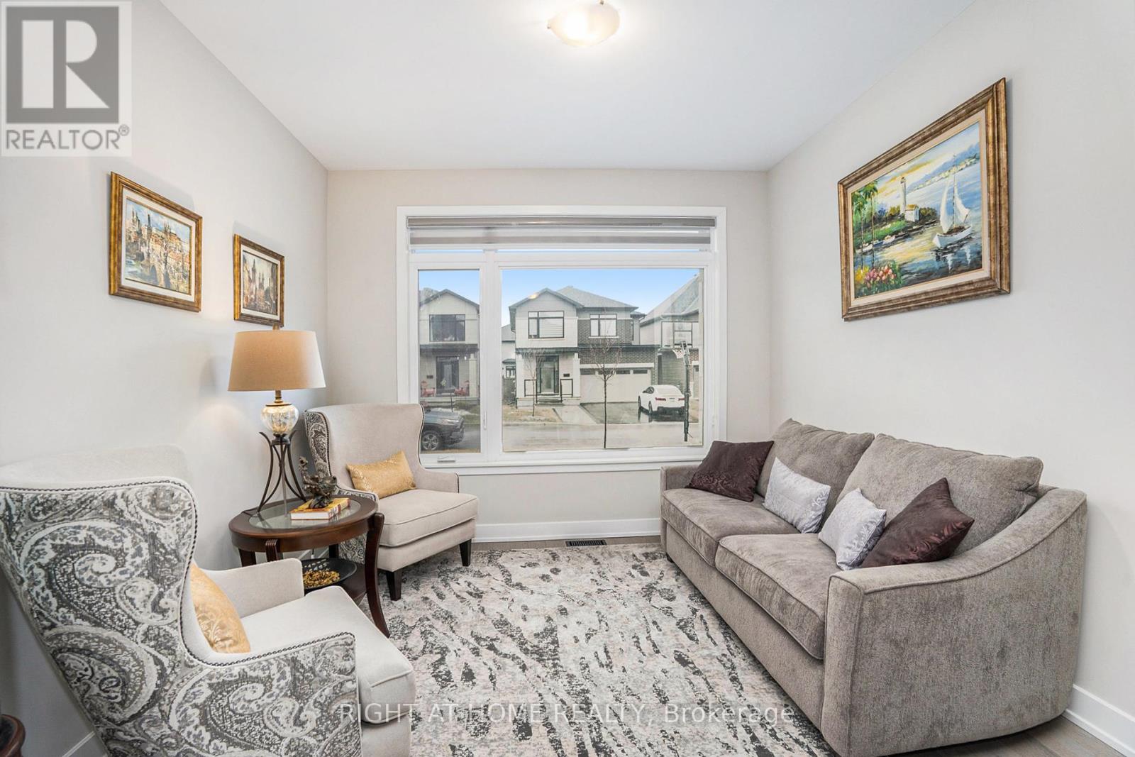 203 OSTERLEY WAY