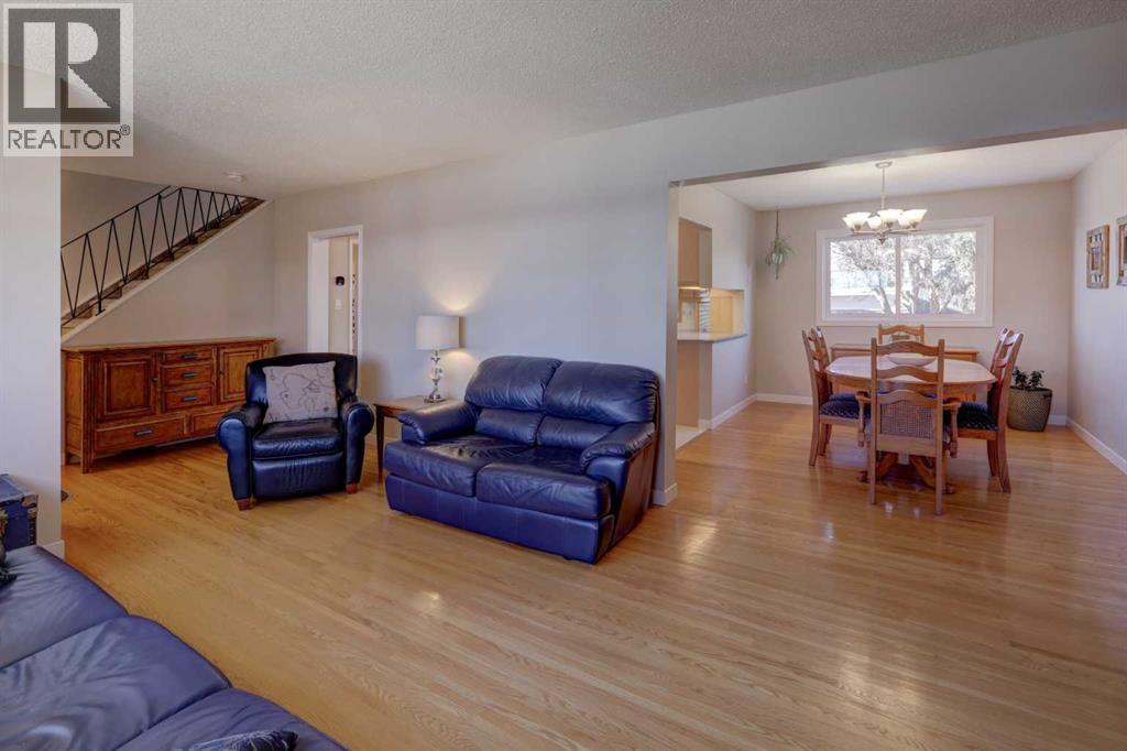 3111 Breen Crescent NW