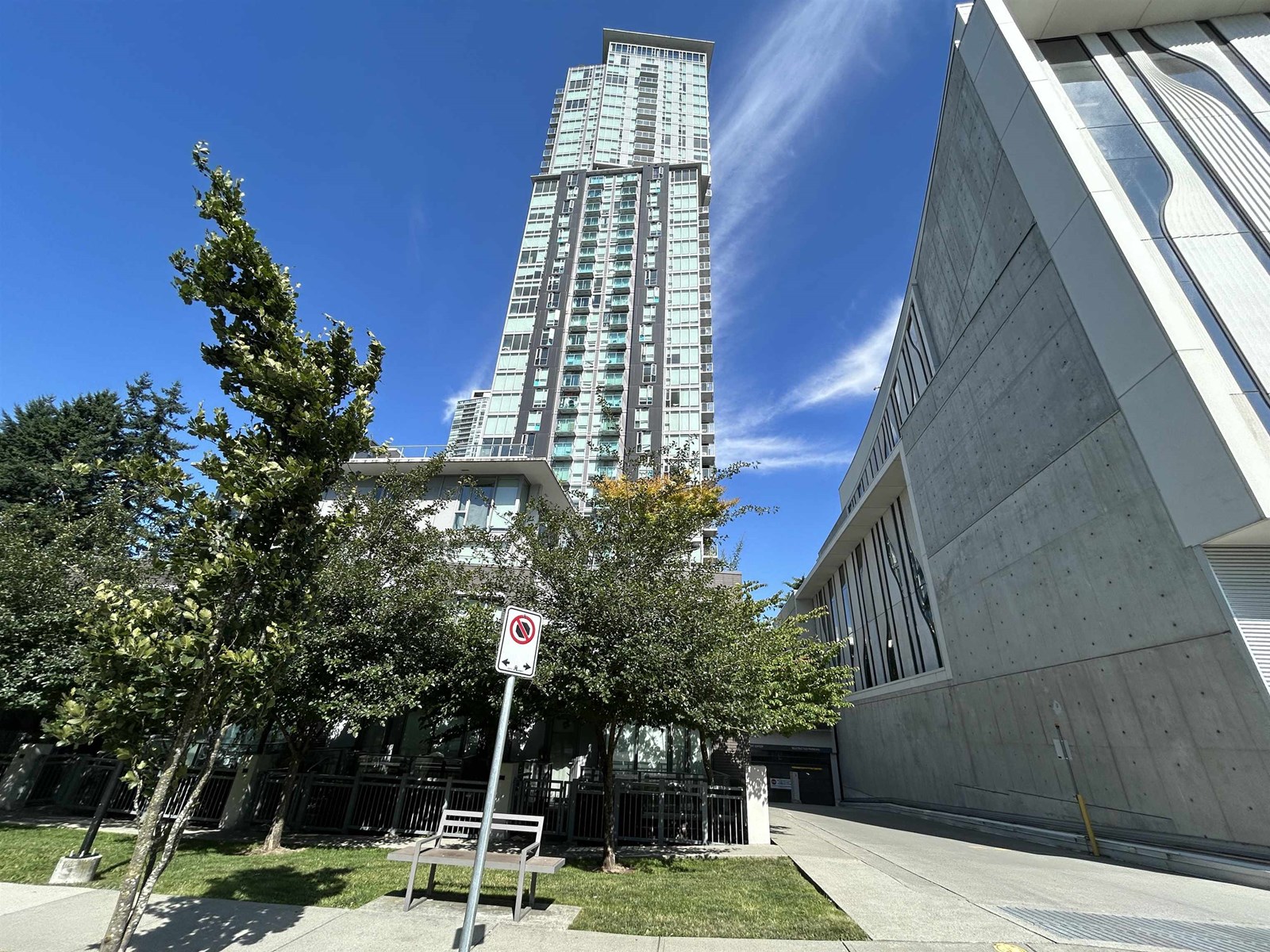 112 13438 CENTRAL AVENUE