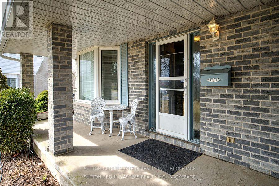 681 RIVERMEADE AVENUE