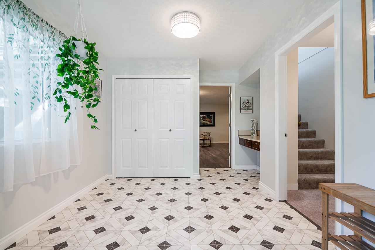 8053 BEAVER DRIVE