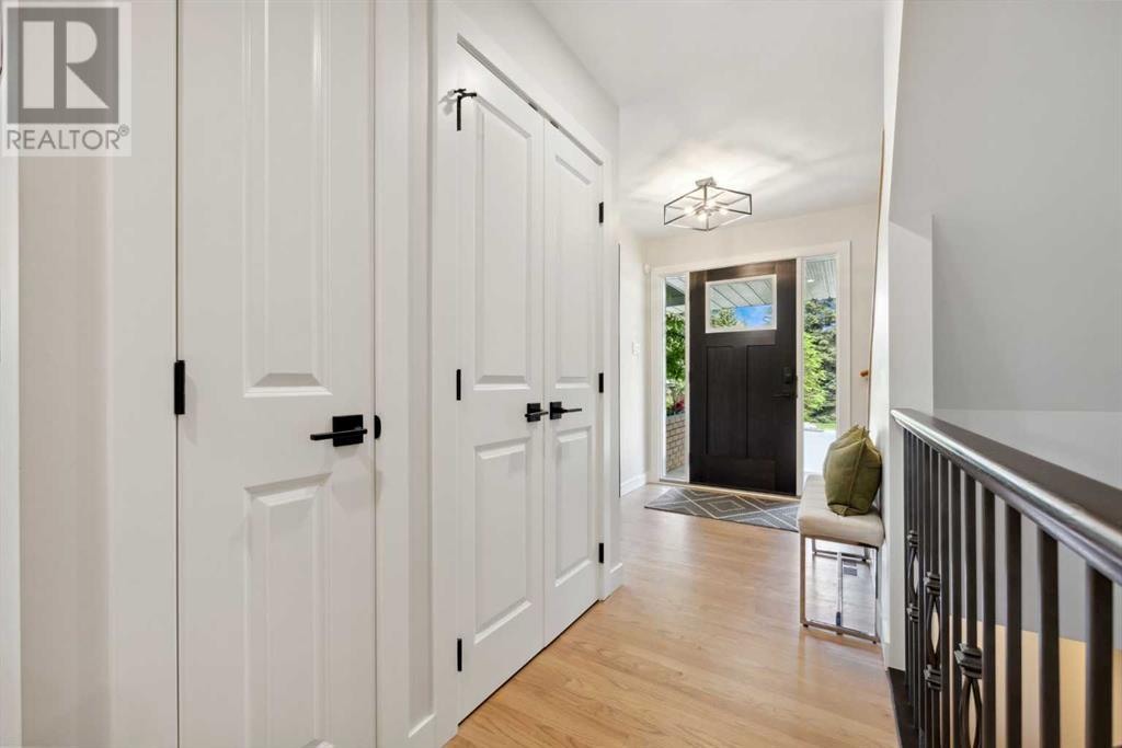 22 Varbay Place NW