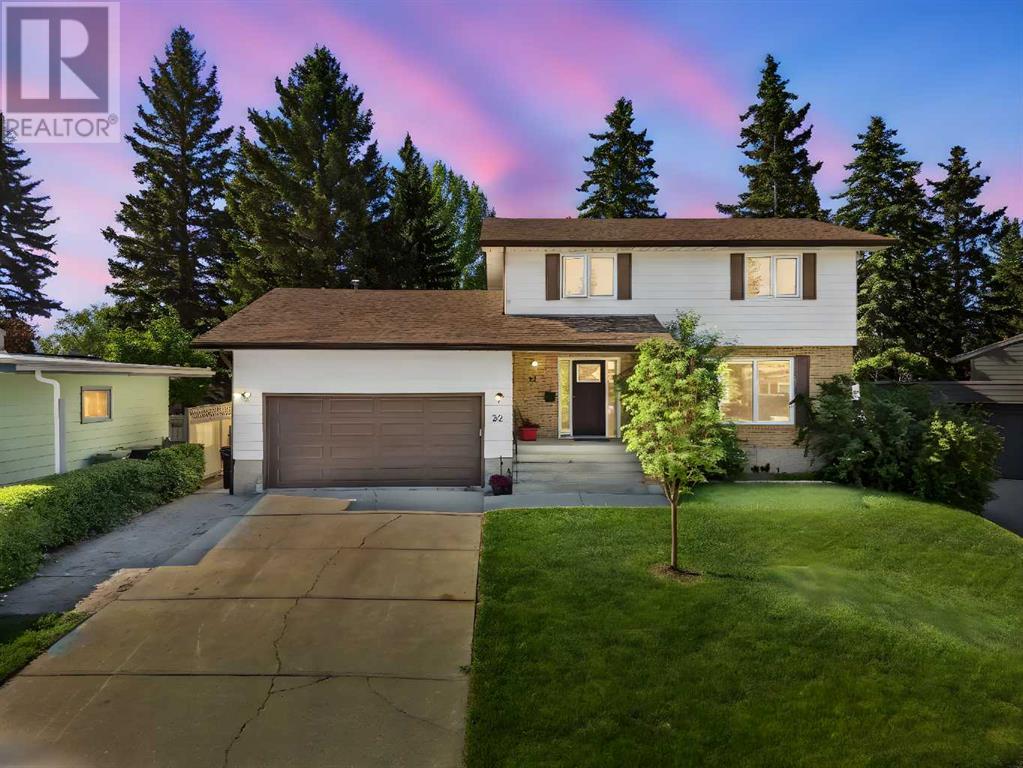 22 Varbay Place NW