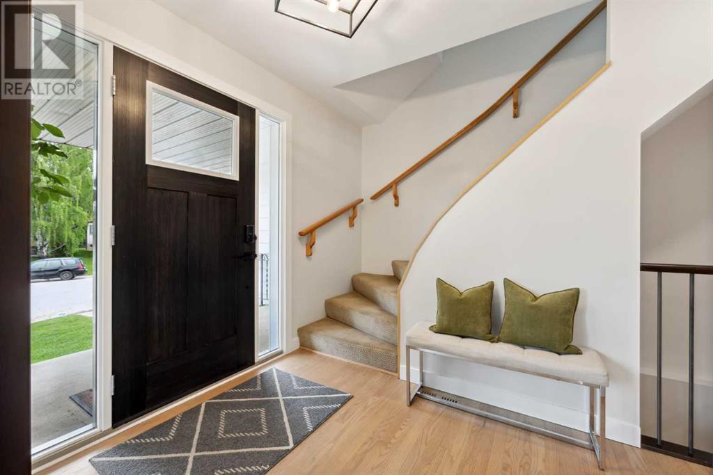 22 Varbay Place NW