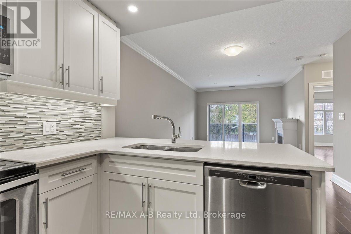 206 - 255 JOHN STREET N