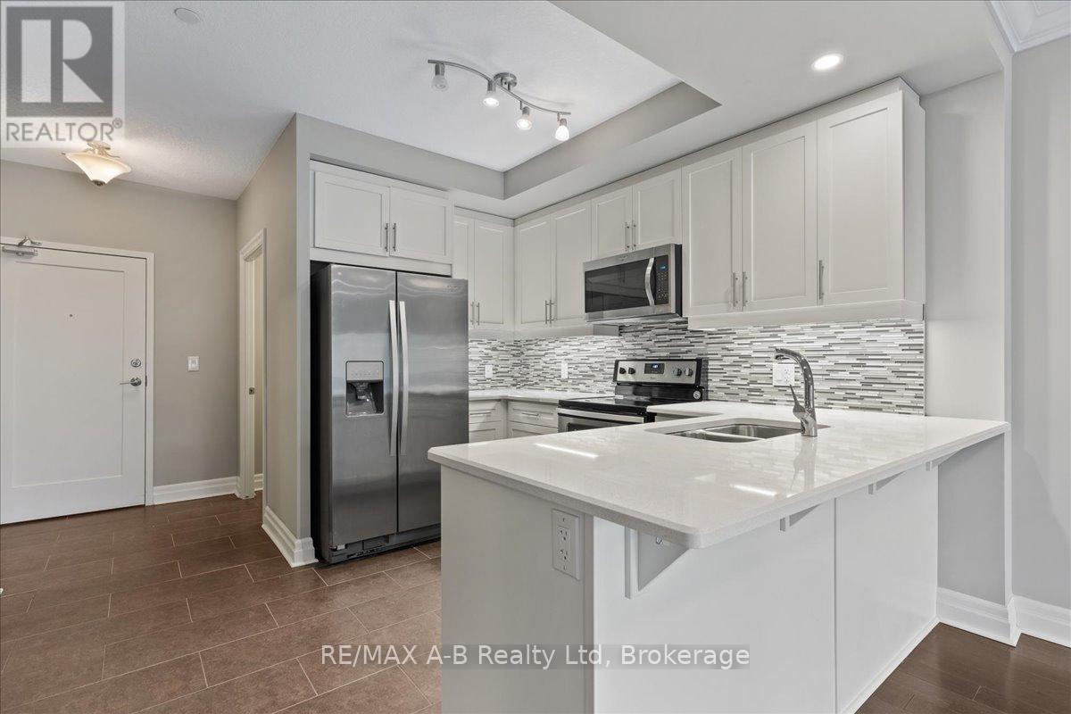 206 - 255 JOHN STREET N