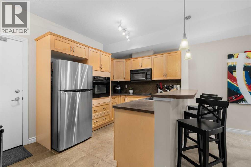 117, 60 Royal Oak Plaza NW