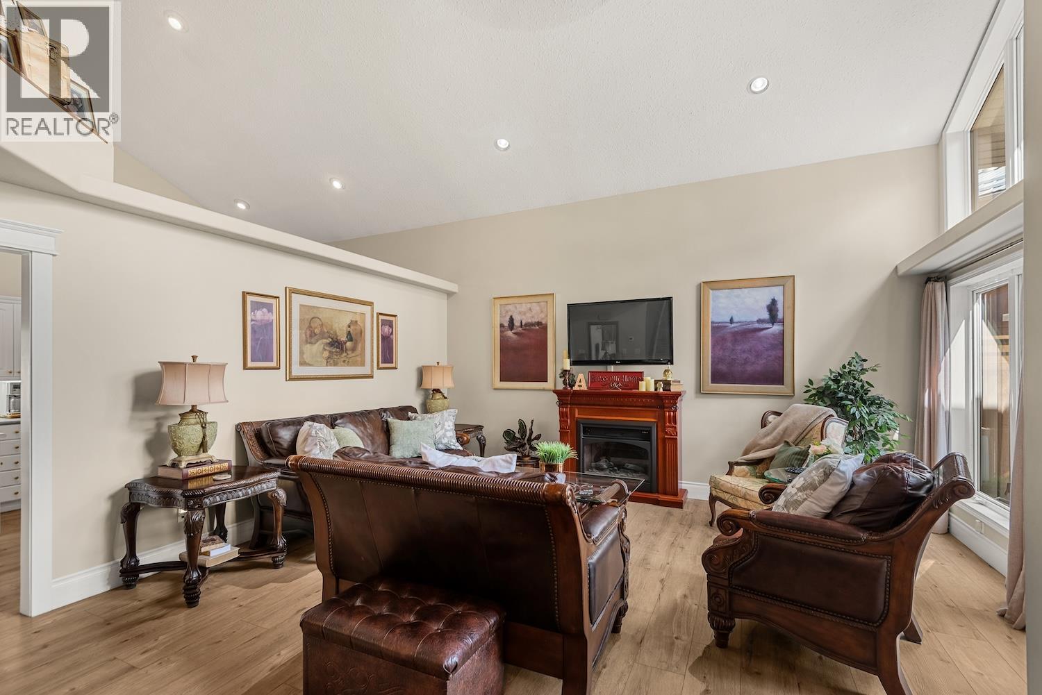 1313 Cypress Place