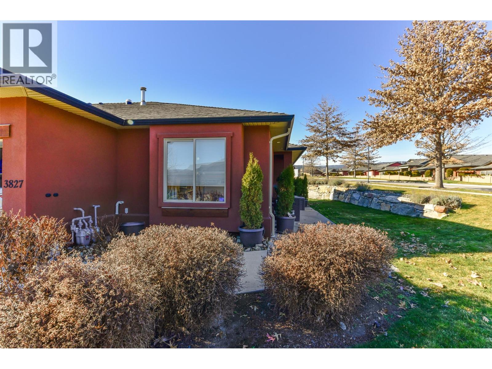 3827 Sonoma Pines Drive