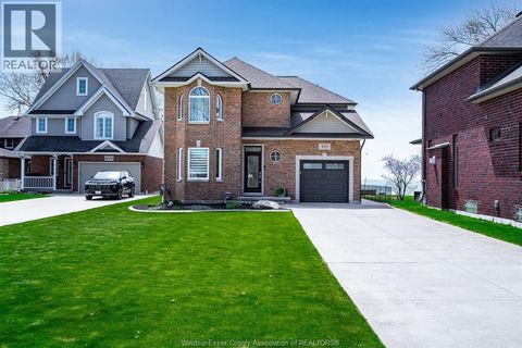 533 Cumberland WAY Colchester ON N0R1G0
