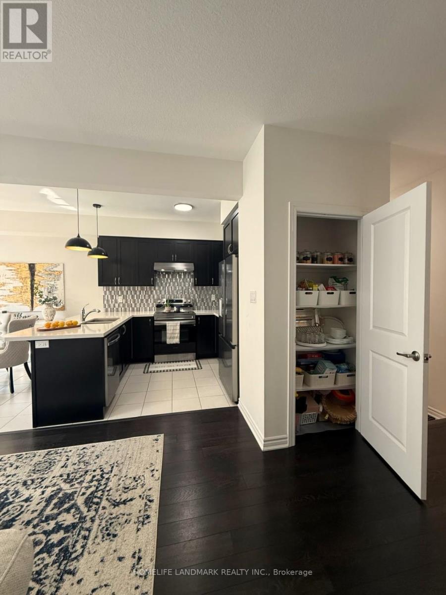117 - 305 GARNER ROAD W