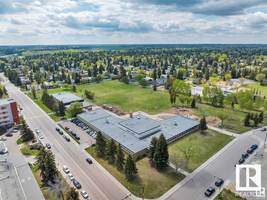 14610 85 AV NW NW