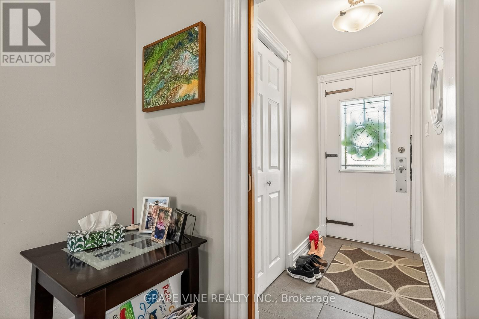 46 MACFARLANE ROAD