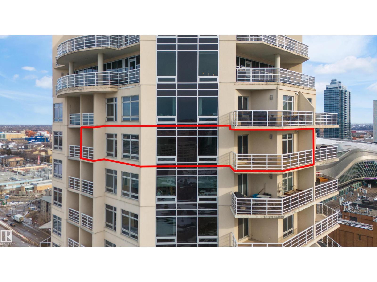 #1901 10388 105 ST NW