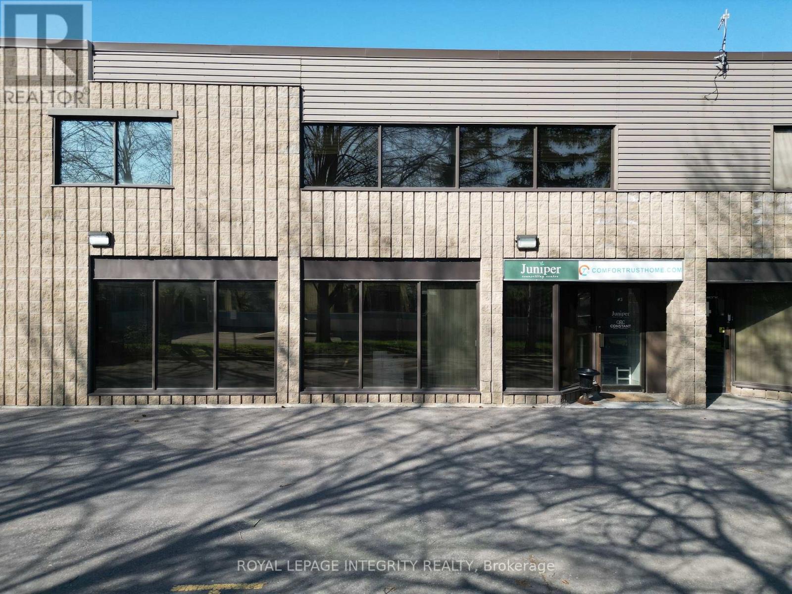 GROUND FLOOR - 155 TERENCE MATTHEWS CRESCENT