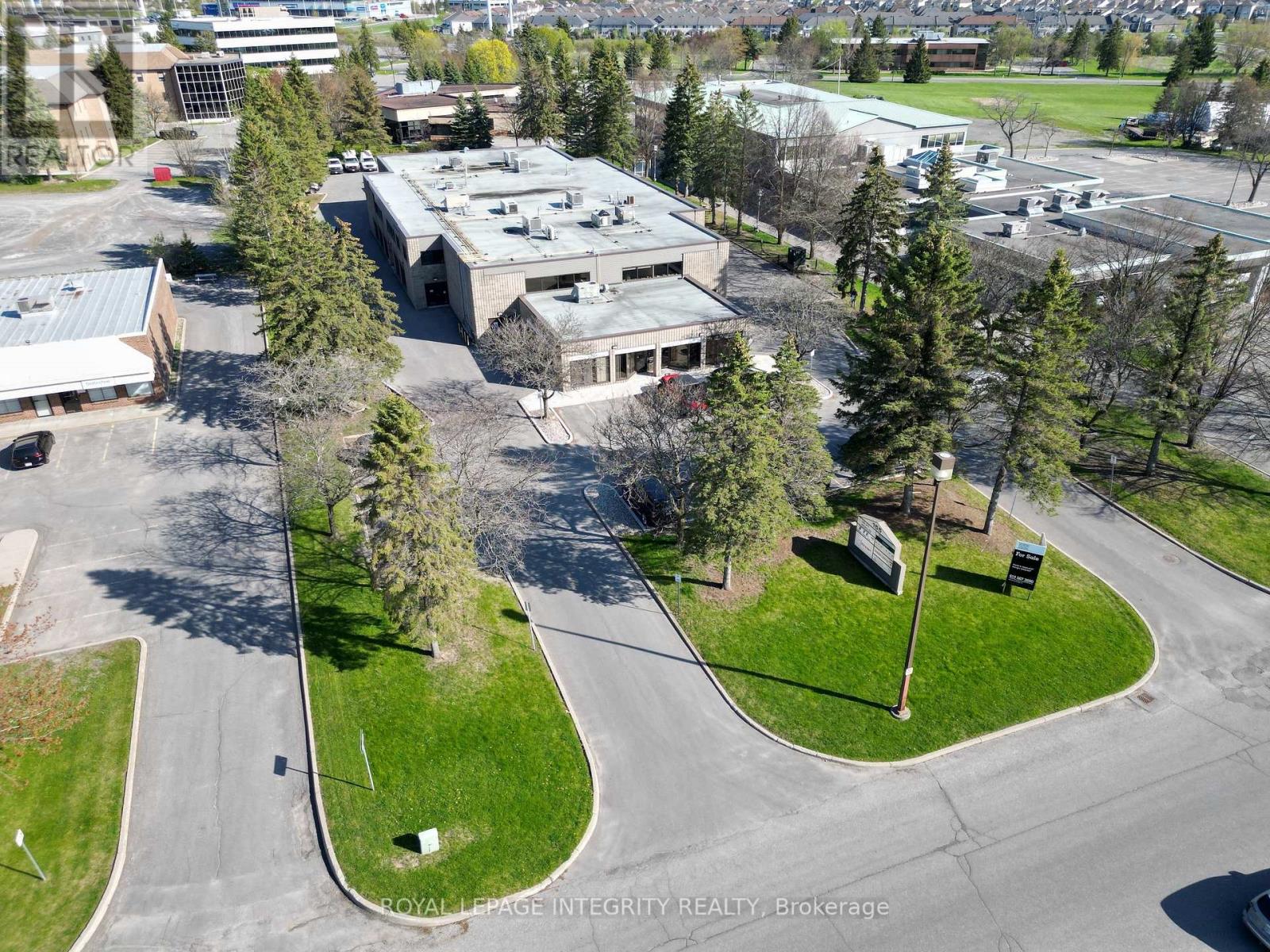 GROUND FLOOR - 155 TERENCE MATTHEWS CRESCENT