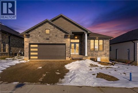 6 PATTEN Drive St. George ON N0E1N0