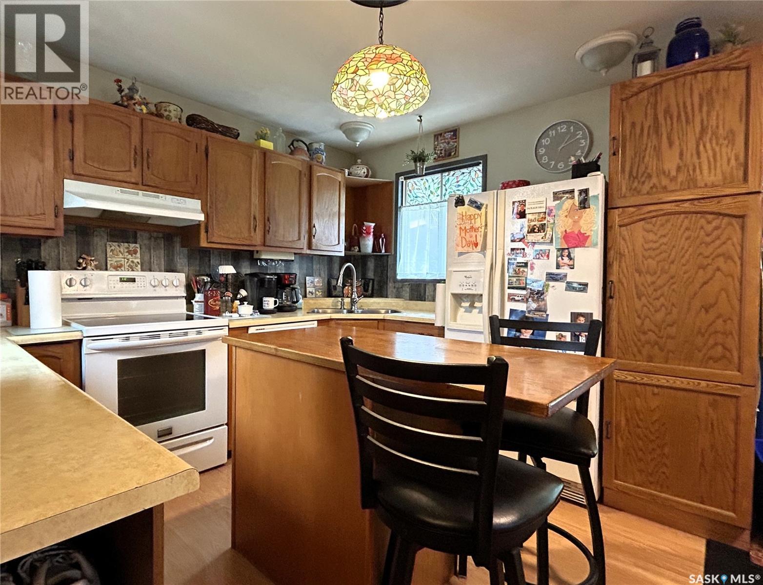 238 Nesbitt CRESCENT